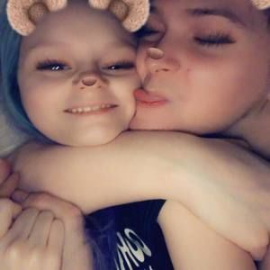 Meet your Posher, Dakota